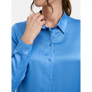 Blouse w collar and placket +  698 neon blue