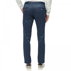 251617 650 med blue