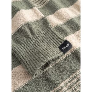 Striped Crewneck Knit Bouclé - 000540 - GREE