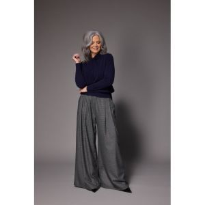 EMANU Pull 011 Navy