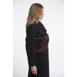 Faux fur crossbody bag Coffee roast