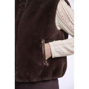 Short faux fur waistcoat Coffee roast
