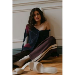 - Burgundy/Grey