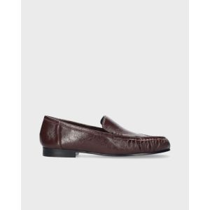 loafers burgundi